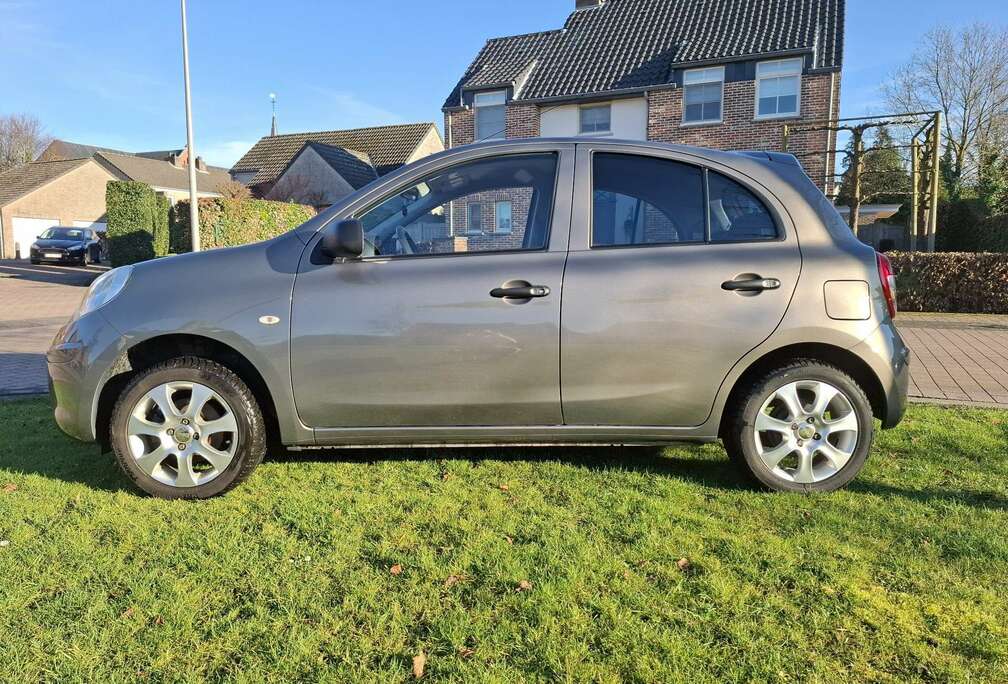 Nissan 1.2i Visia