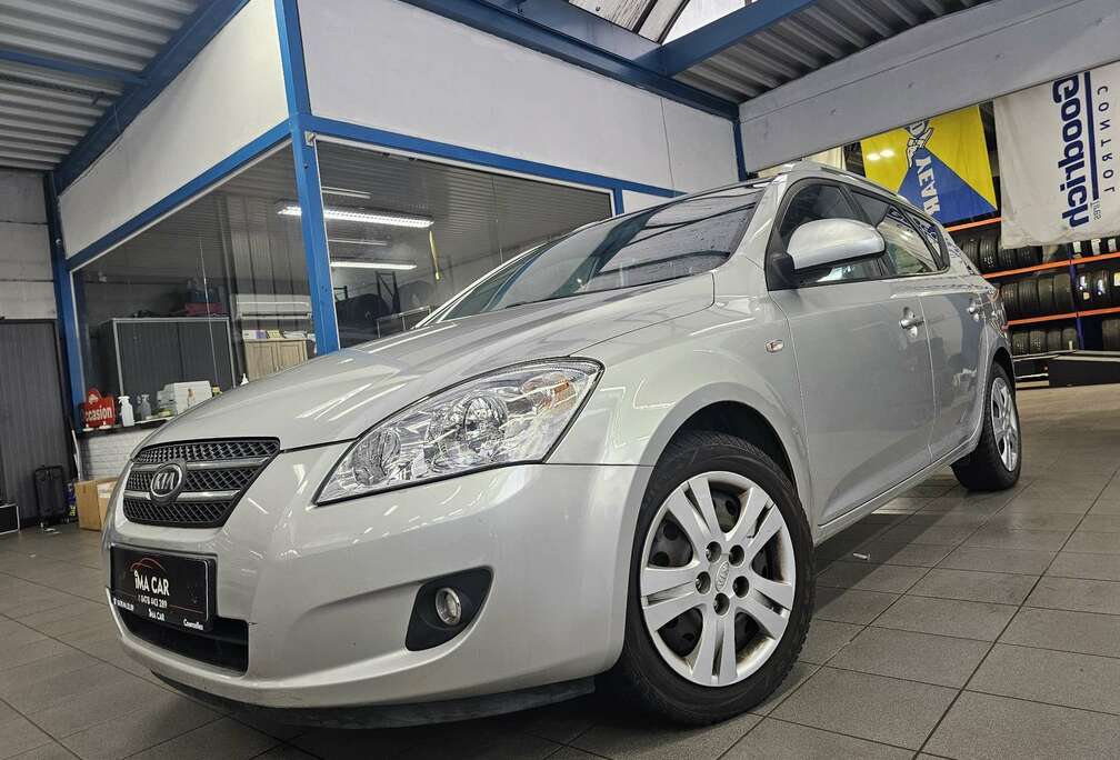 Kia Cee\'d SW 1.6i LX