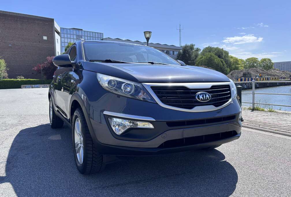 Kia 1.6i 2WD Easy  Rijdt perfect  Hagelschade