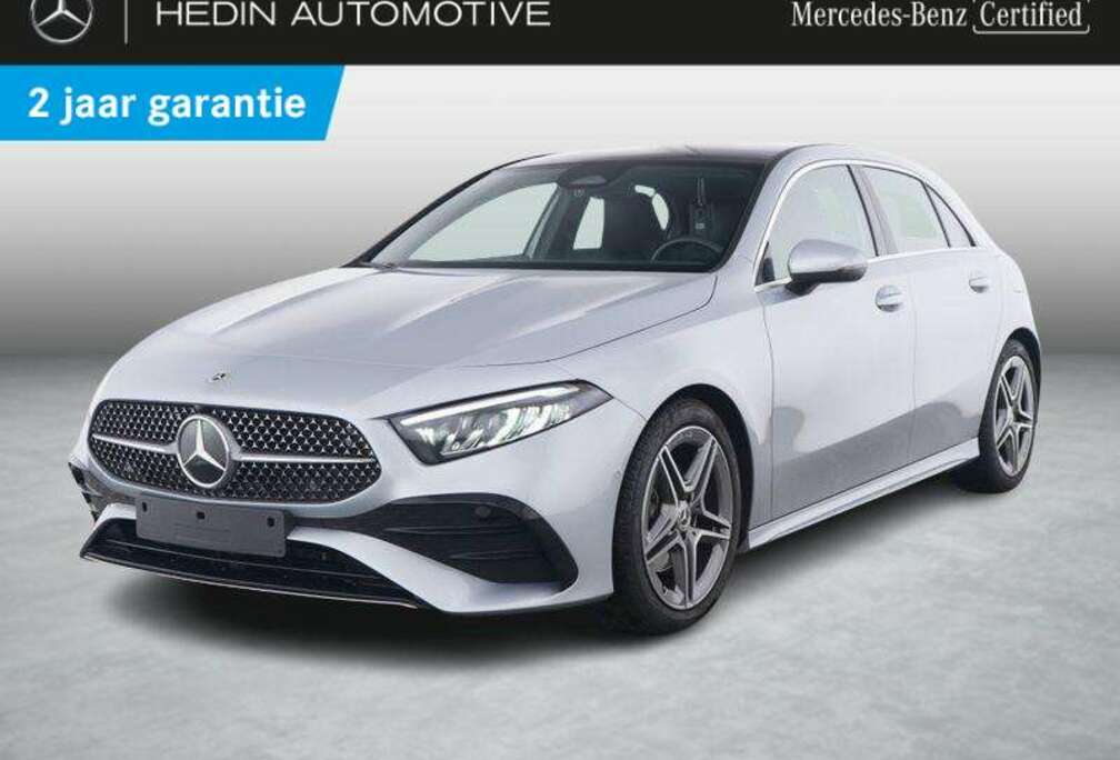 Mercedes-Benz Hatchback AMG Line | Panoramisch Dak | Smartphone