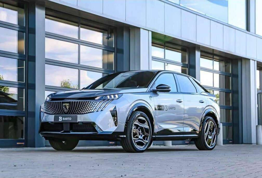 Peugeot Elektrisch 210 PK  GT  360  Leder  Massage...