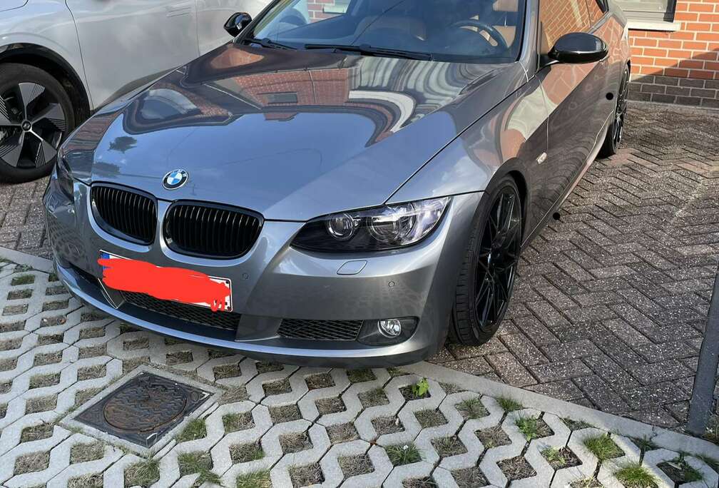 BMW Coupé 335i