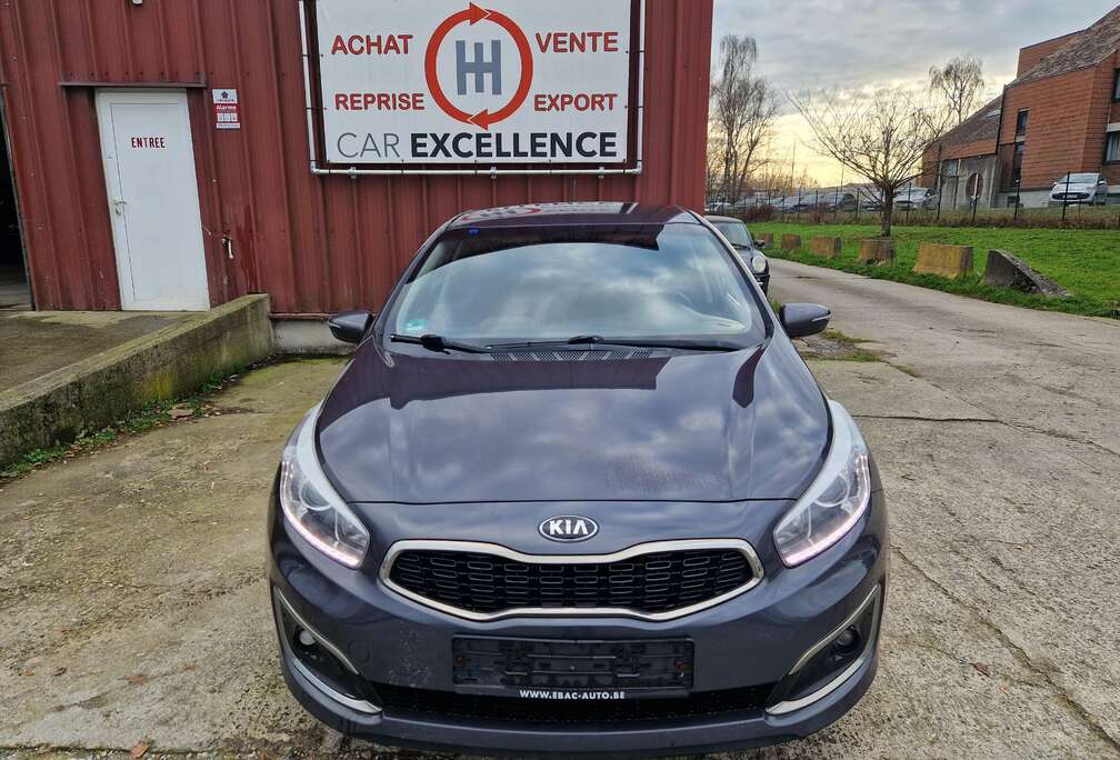 Kia Cee\'d 1.6 CRDi World Edition