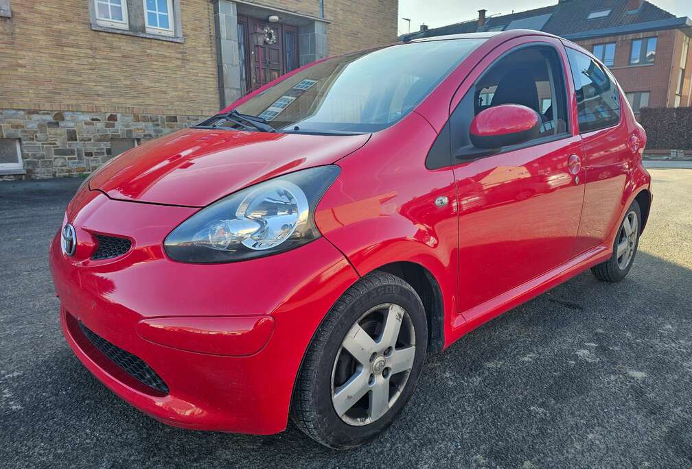 Toyota Aygo 1.0i VVT-i