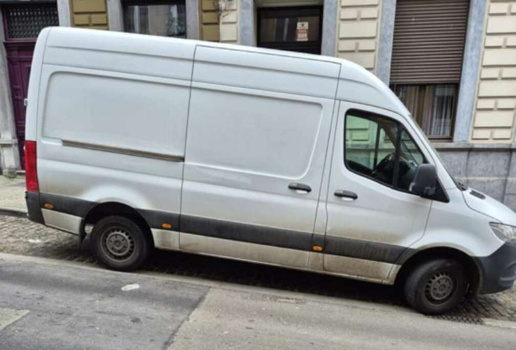 Mercedes-Benz 2.7 CDI VTG