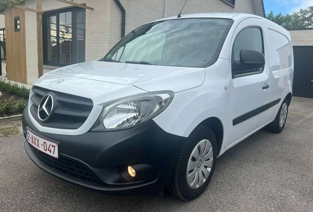 Mercedes-Benz Citan 109 CDI Mixto BlueEFFICIENCY