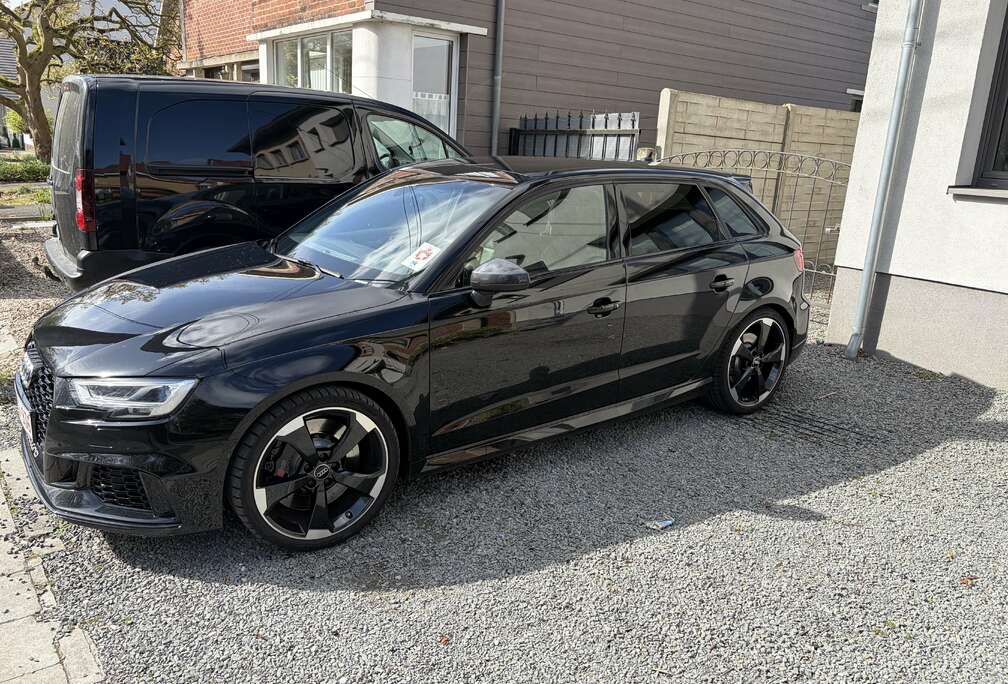 Audi Sedan 2.5 TFSI Quattro S tronic (EU6d-TEMP)