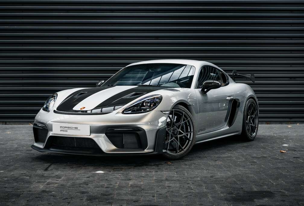 Porsche GT4 RS