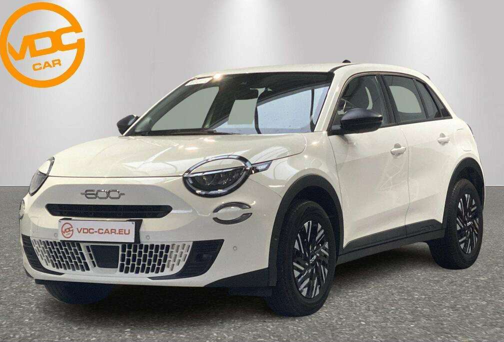 Fiat Hybrid *Caméra de recul MirrorLink