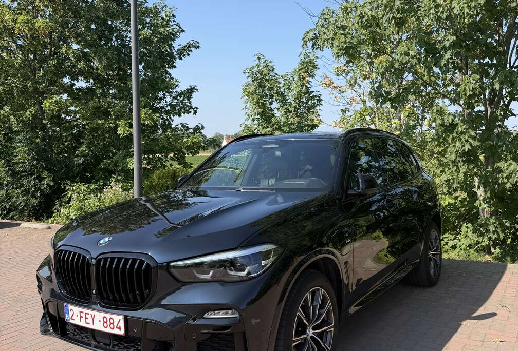BMW PHEV 3.0A xDrive45e Individual + Échappement Sport