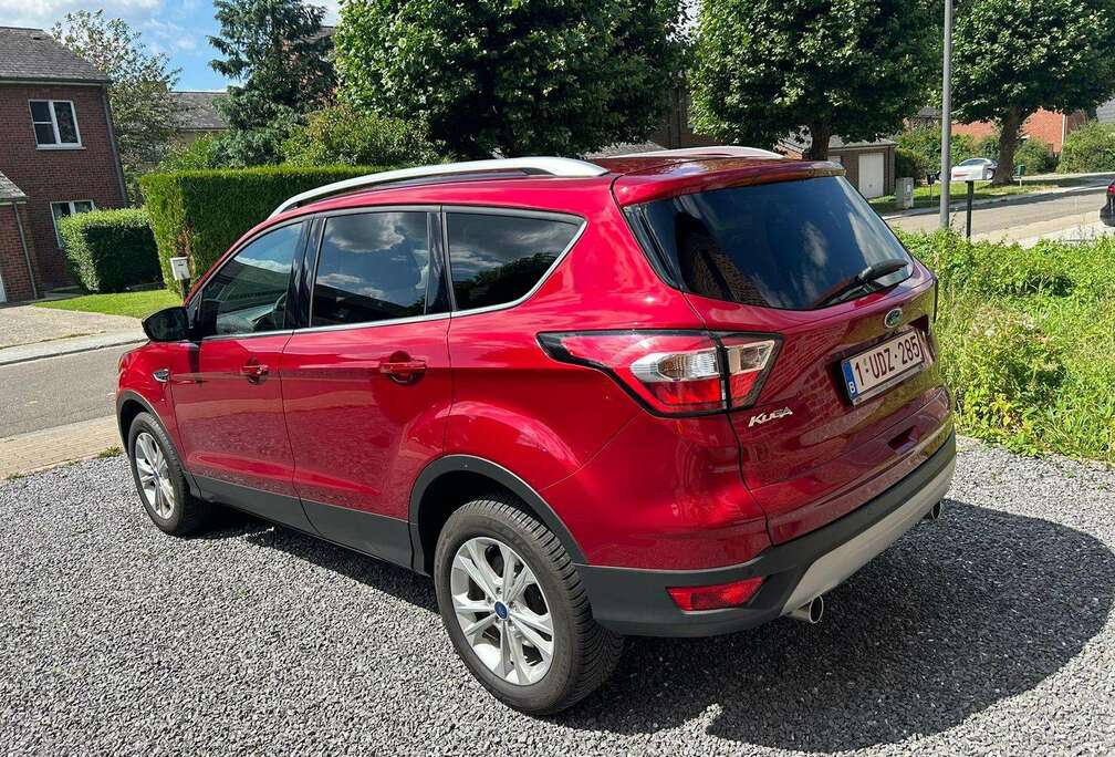 Ford Kuga+2.0+TDCi+AWD+Titanium