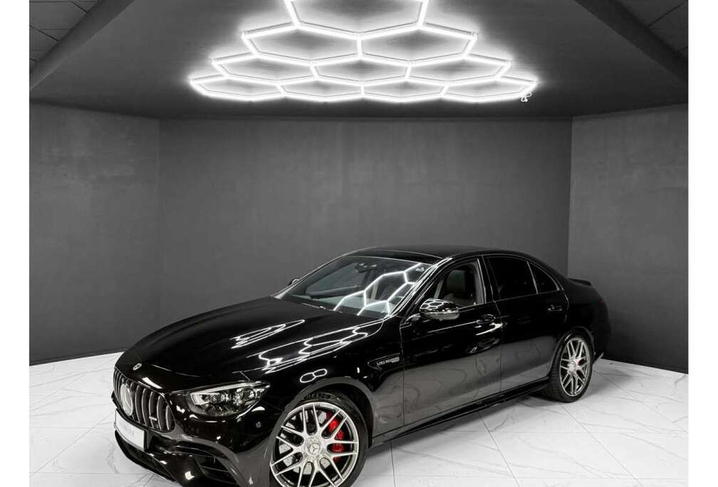 Mercedes-Benz S 4MATIC + / Burm. / Pano/ 360