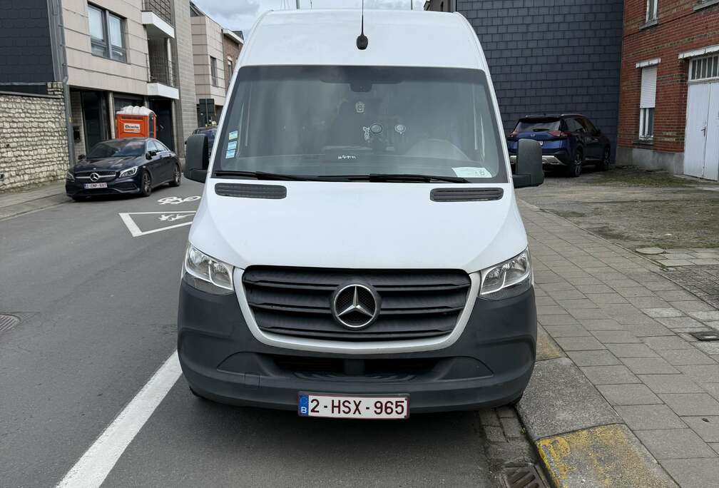 Mercedes-Benz 314 2.1 CDI L3H1 RWD 7G-tronic Plus