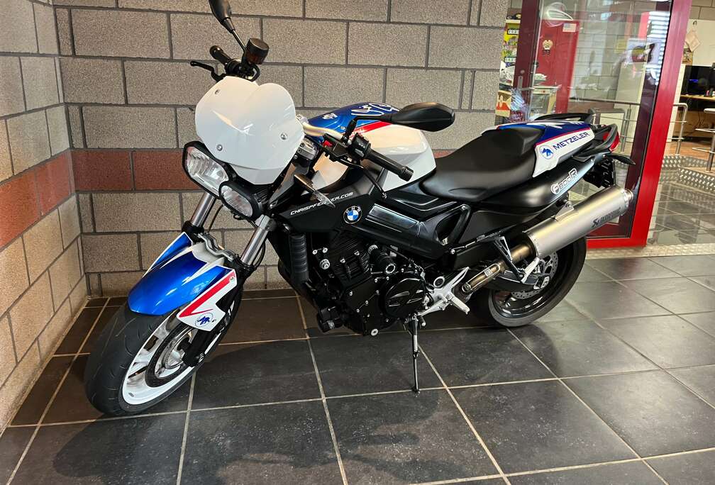 BMW