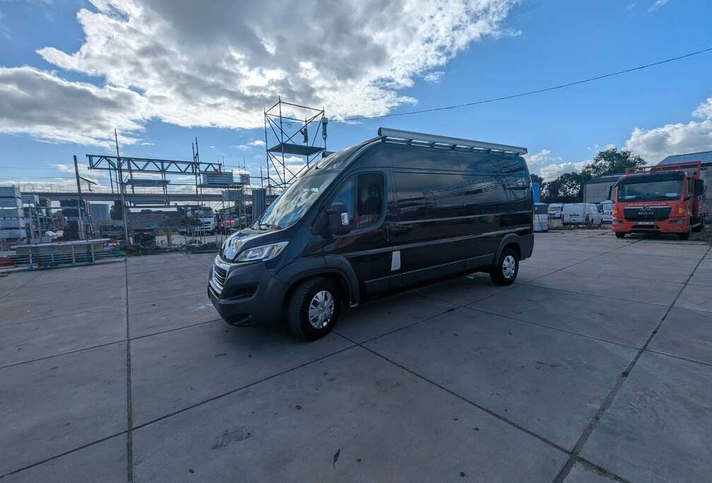 Peugeot Boxer 2.0 BlueHDi L3H2 Utility S/S