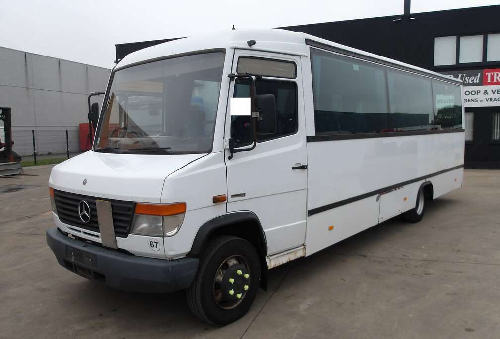 Mercedes-Benz 813 (Stock ID 485)