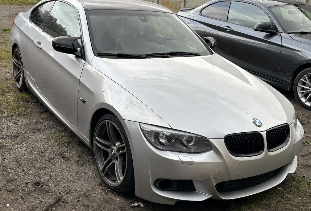 BMW Coupé 320i