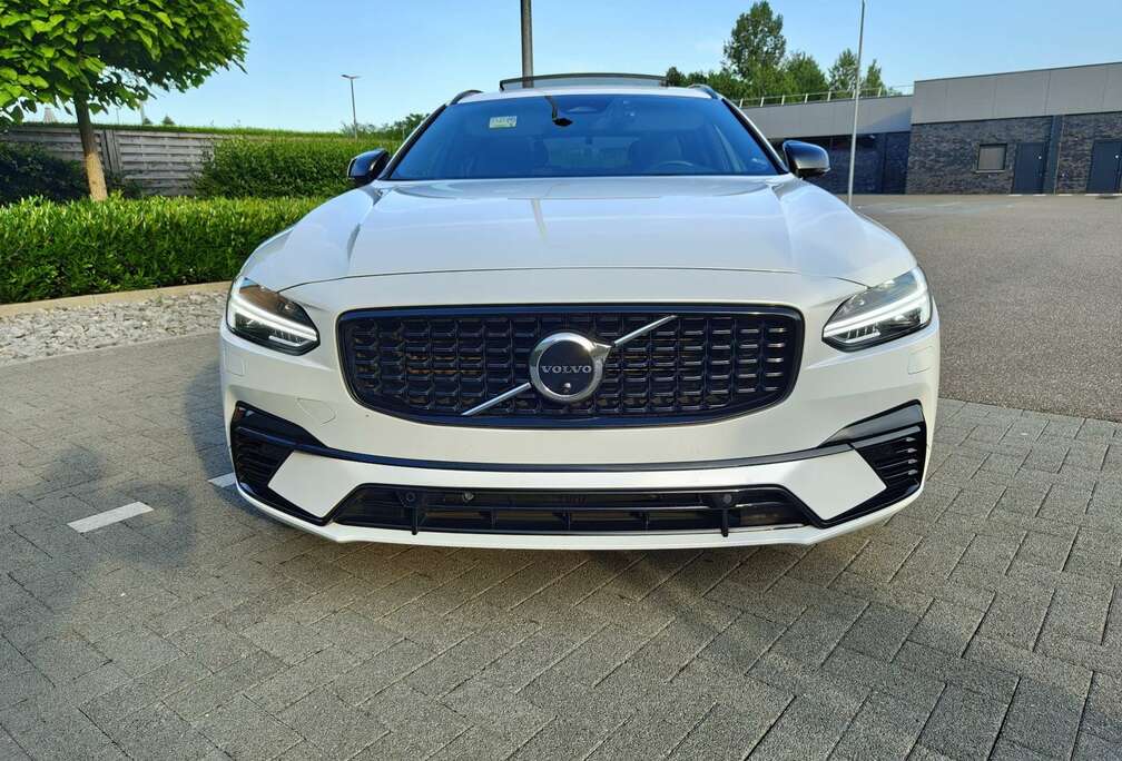 Volvo 2.0 B5 MHEV R-Design Geartronic