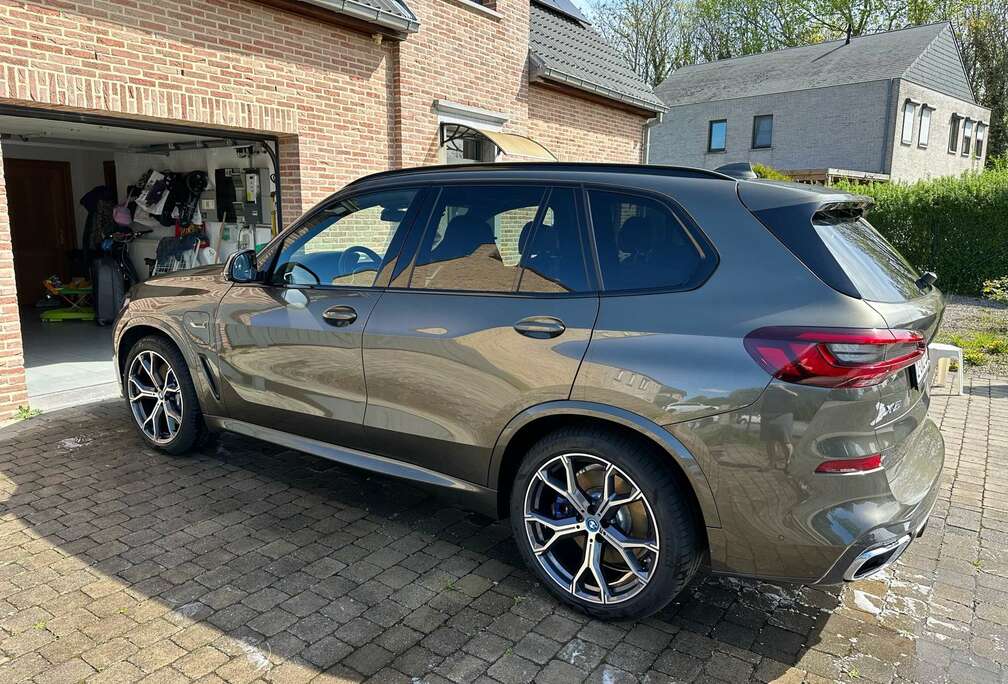 BMW xDrive45e Full-Full Perfect Condition