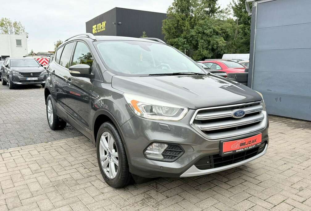 Ford Kuga 1.5 TDCi Business 2017 1 jaar garantie