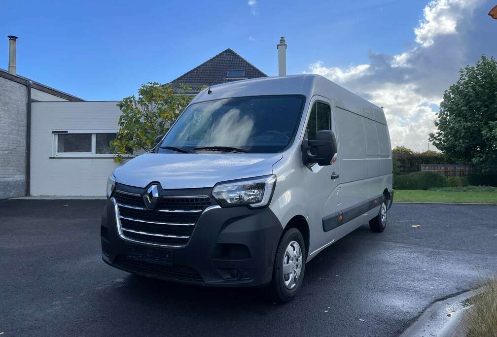 Renault L3H2 - 60.384 km - 20.900 euro + btw