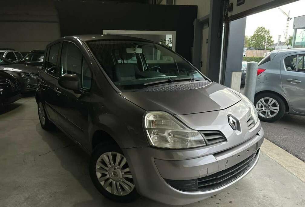 Renault  2010  55dkm  benzine  airco  gekeurd