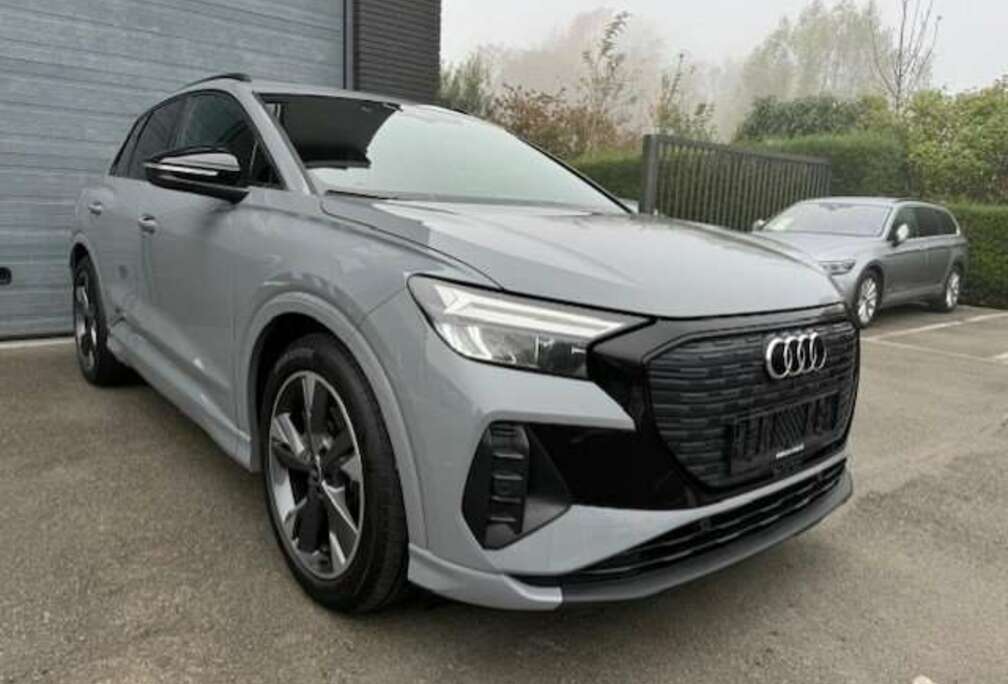 Audi 55 kWh 35 S line