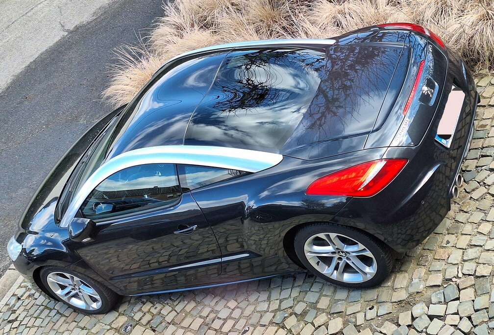 Peugeot RCZ 2.0 HDi FAP