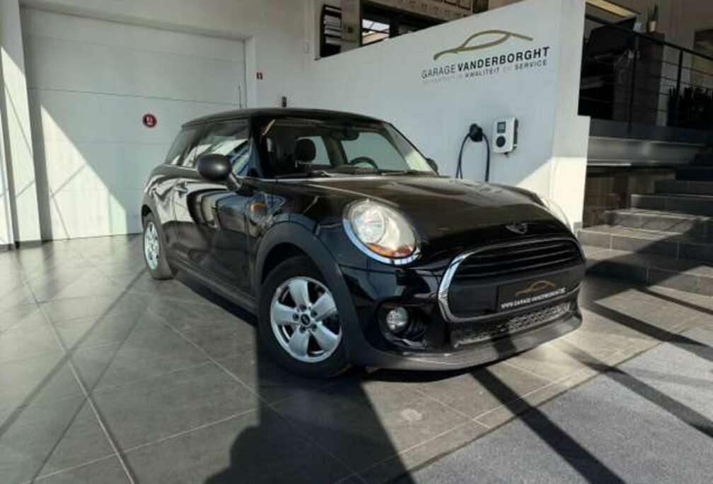 MINI BENZINE -PERFECTE STAAT