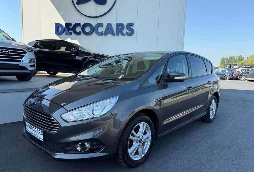 Ford Zeer mooie wagen * Trekhaak - Navi - Touchscreen *