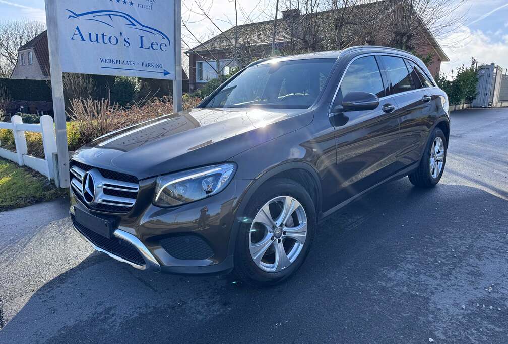 Mercedes-Benz GLC 220 d 4-Matic/pano/ledkoplamp/trekhaak/…