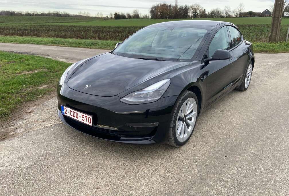 Tesla Model 3 78 kWh AWD Performance (377 kW)