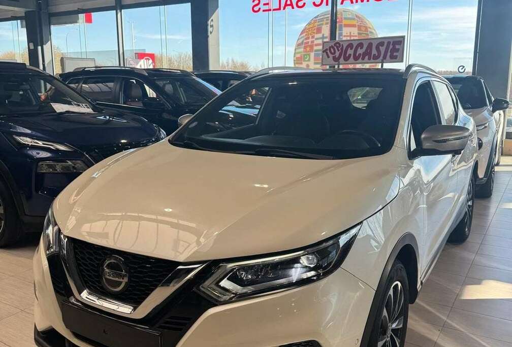 Nissan DIG-T Tekna+ DCT