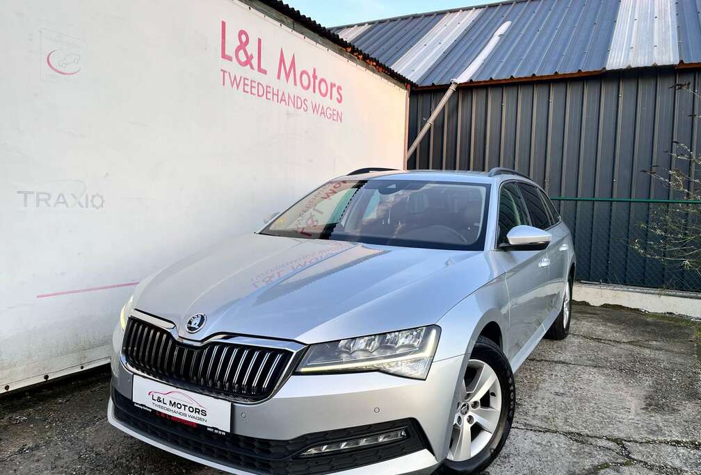 Skoda SW 1.6 CR TDi Ambition DSG LED CAMERA ACC KEY LESS