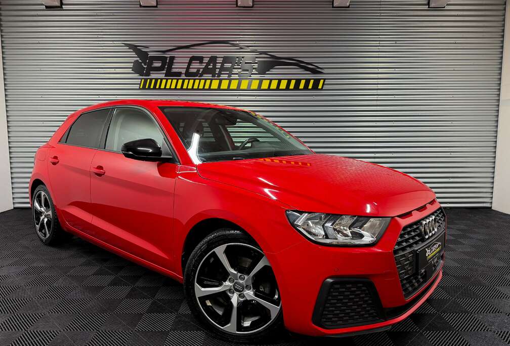 Audi A1 Sportback 30 TFSI S line  CARPLAY   GARANTIE