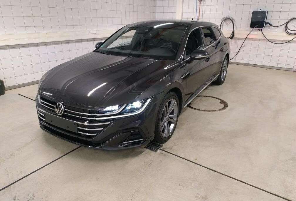 Volkswagen Shooting Brake R-Line PHEV 218CV DSG  CAMERA/CU...