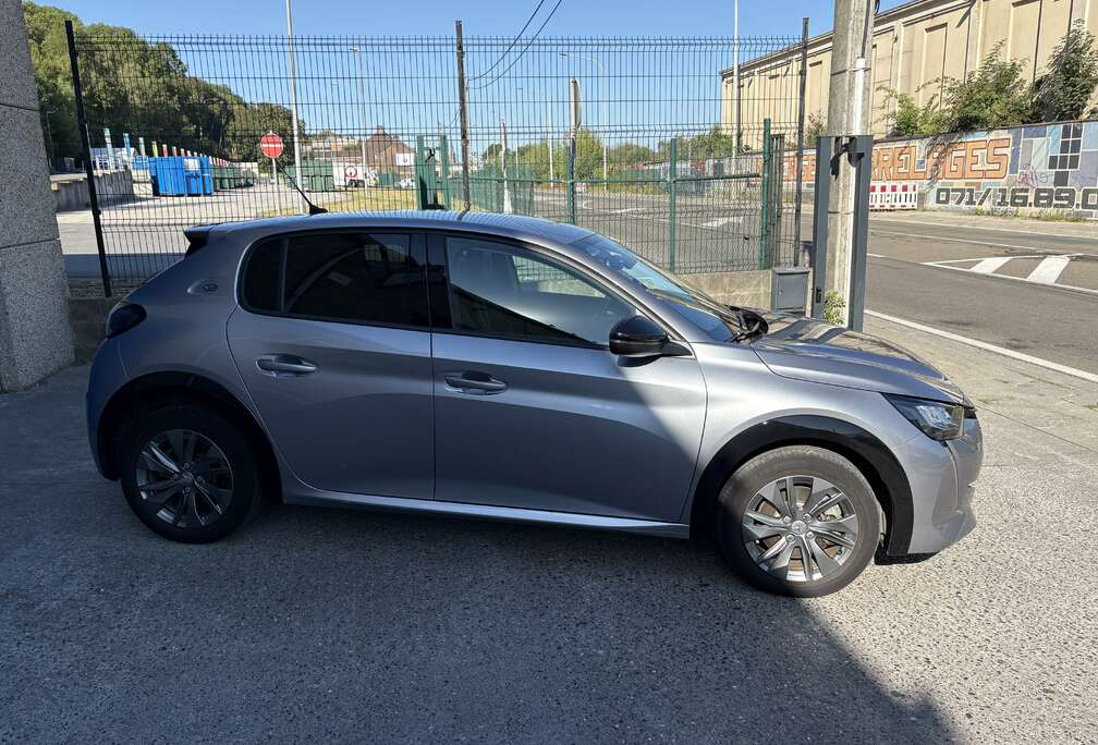 Peugeot e-208 50 kWh Allure Pack