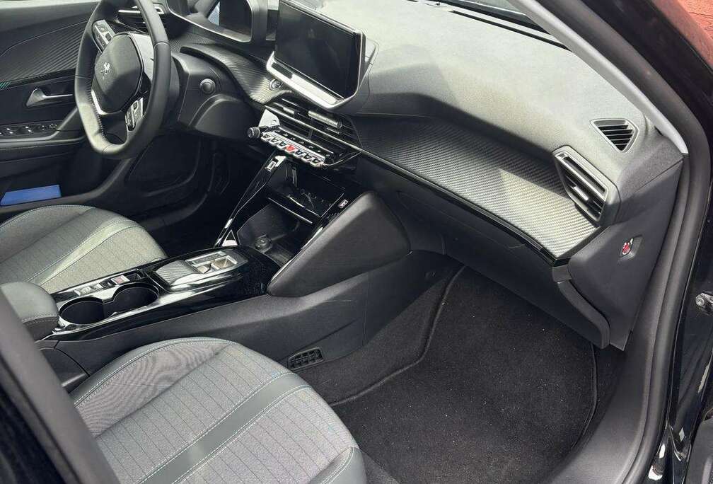 Peugeot 2008 Elektro Allure Pack