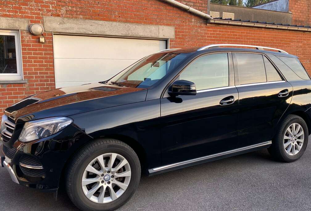 Mercedes-Benz GLE 250 d 4Matic 9G-TRONIC AMG Line