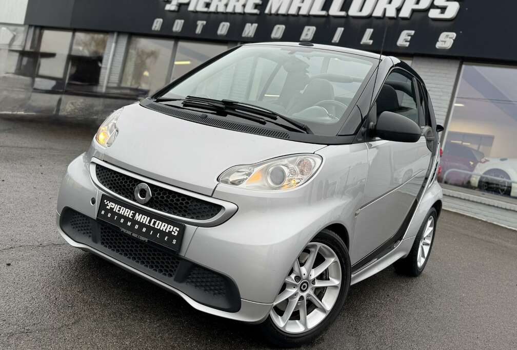 Smart Cabrio 1.0i Passion / CARPLAY / NAV / AIRCO / USB