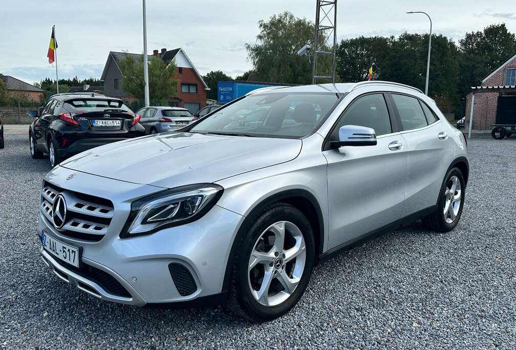 Mercedes-Benz ** Automaat * 49000 km * 12 m garantie **