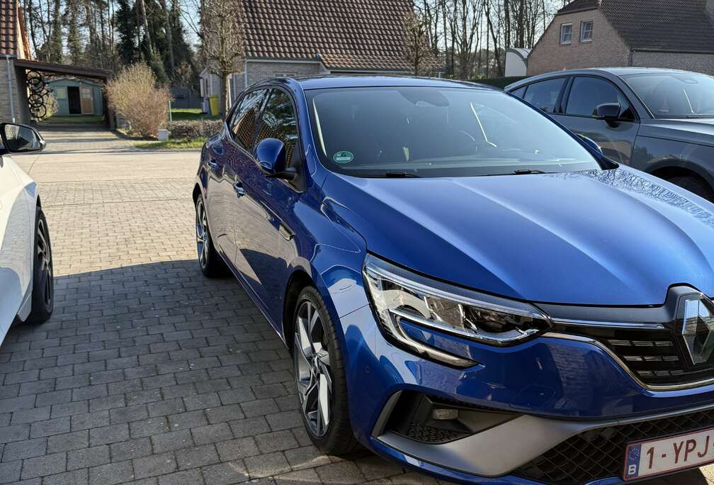 Renault BLUE dCi 115 EDC R.S. LINE