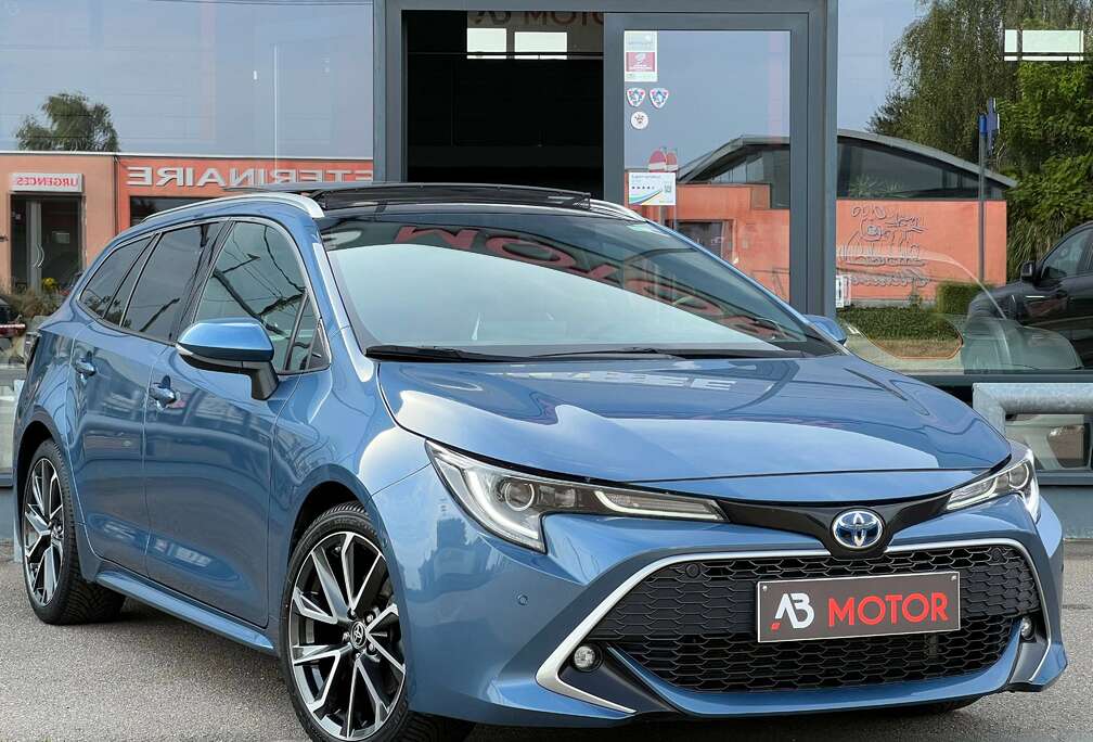 Toyota Corolla SW Hybrid 2.0 TVAC Full Options Cuir Pano Head-up