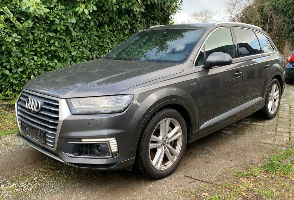Audi Q7 e-tron 3.0 TDi V6 Quattro e-tron Tiptronic (275 kW)