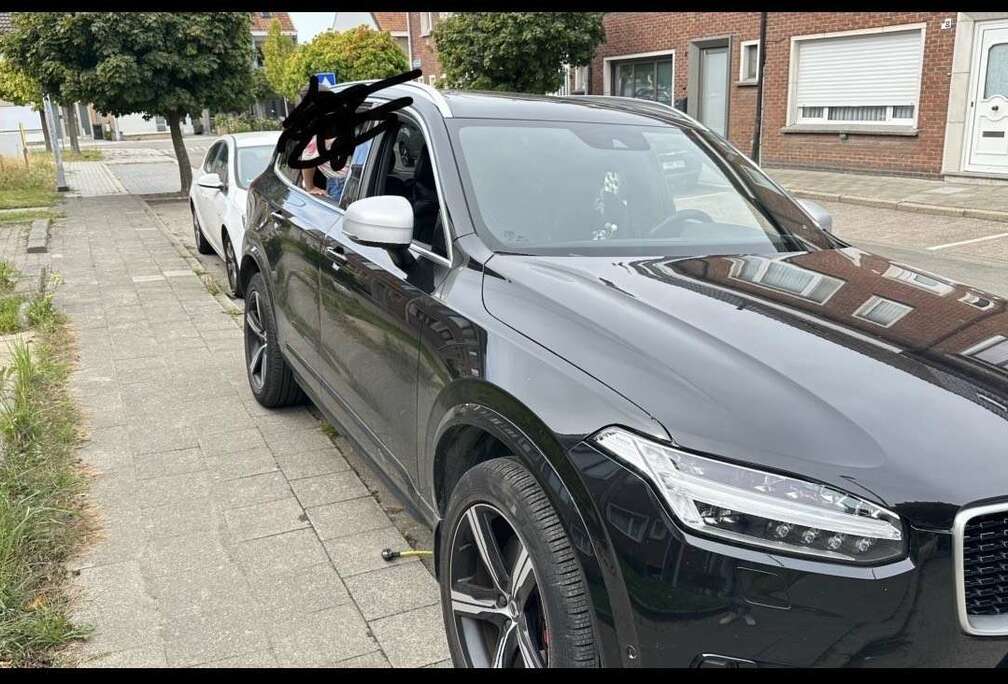 Volvo T8 AWD Twin Engine Geartronic RDesign