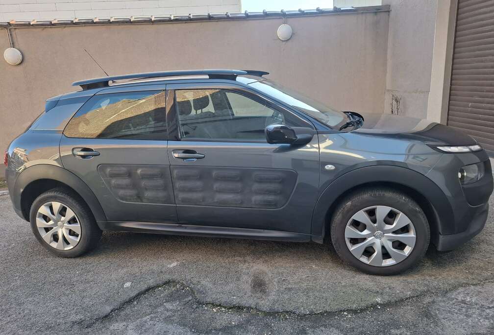 Citroen C4 Cactus 1.2i VTi  PRT  TRE IMMATRICULÉ