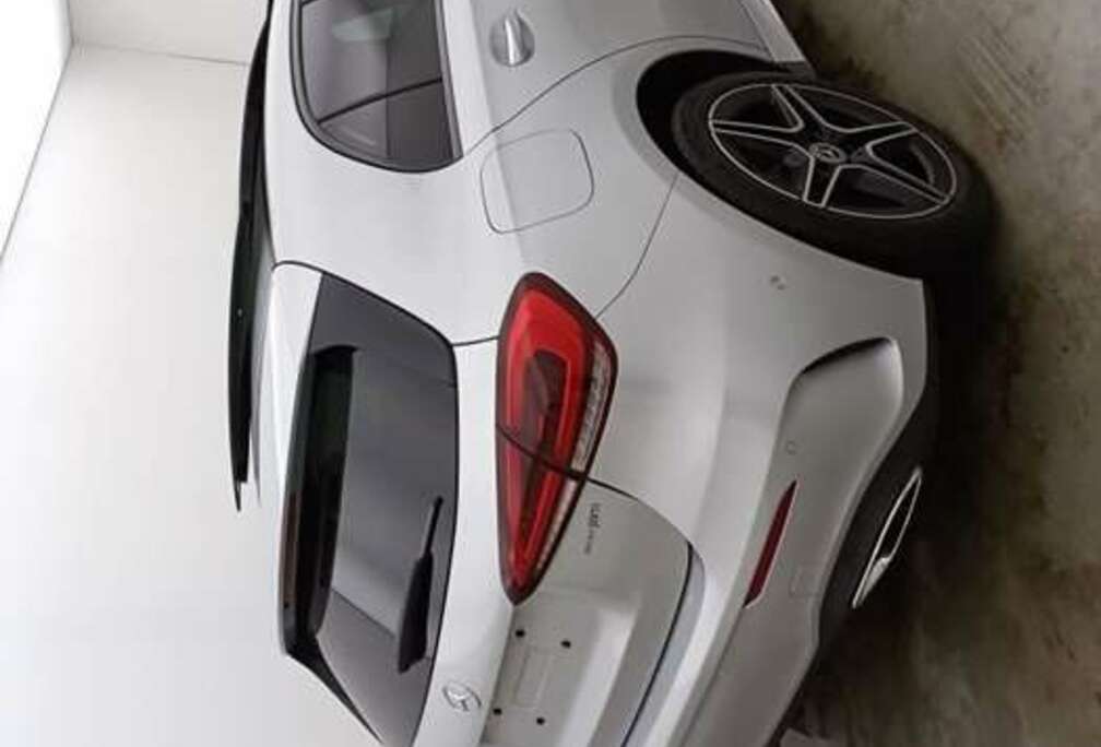 Mercedes-Benz A 250 ePHEV