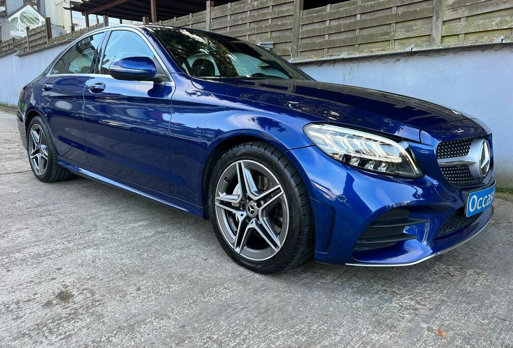 Mercedes-Benz Pack AMG Line 9 G-Tronic 130cv Automatique