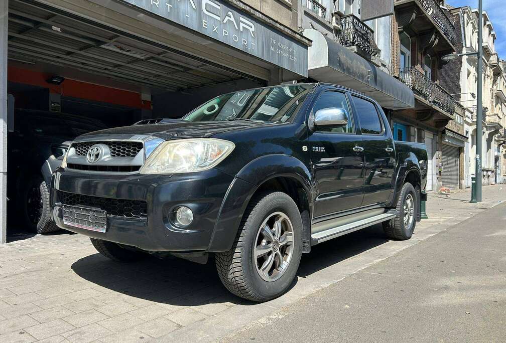 Toyota Hilux 3.0