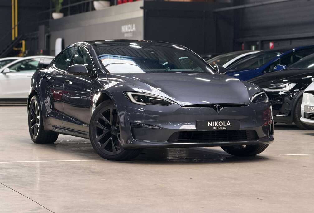 Tesla LONG RANGE - FACELIFT - AUTOPILOT